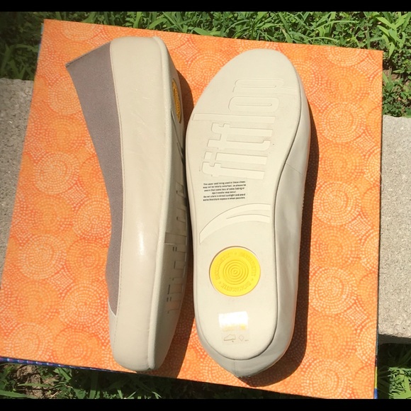 Fitflop Canvas and rubber slip ones (NWT) - Picture 3 of 3